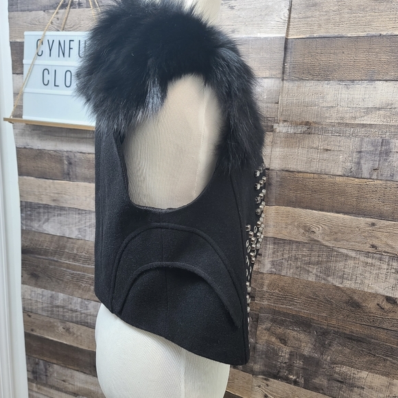 TOV Holy G Inc vest - Picture 7 of 17